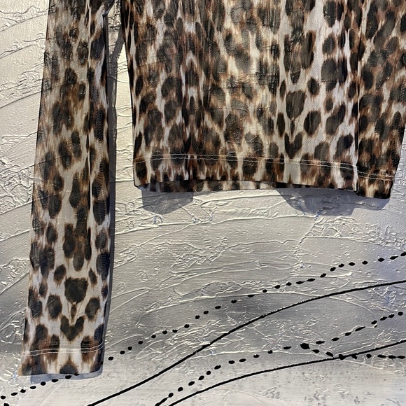 COTTON ON Sheer Crop Top Size S Animal Print - Picture 5 of 12